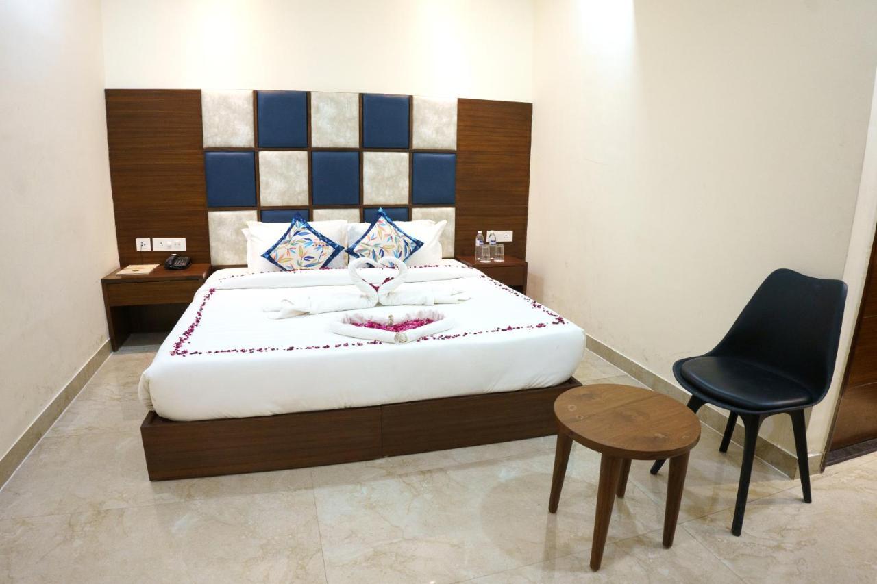 Zirakpur Hotel Vihaan Residency المظهر الخارجي الصورة